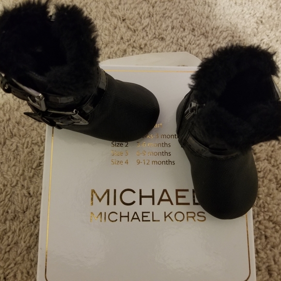 Baby Girl Michael Kors Black Fur Boots - Picture 3 of 3